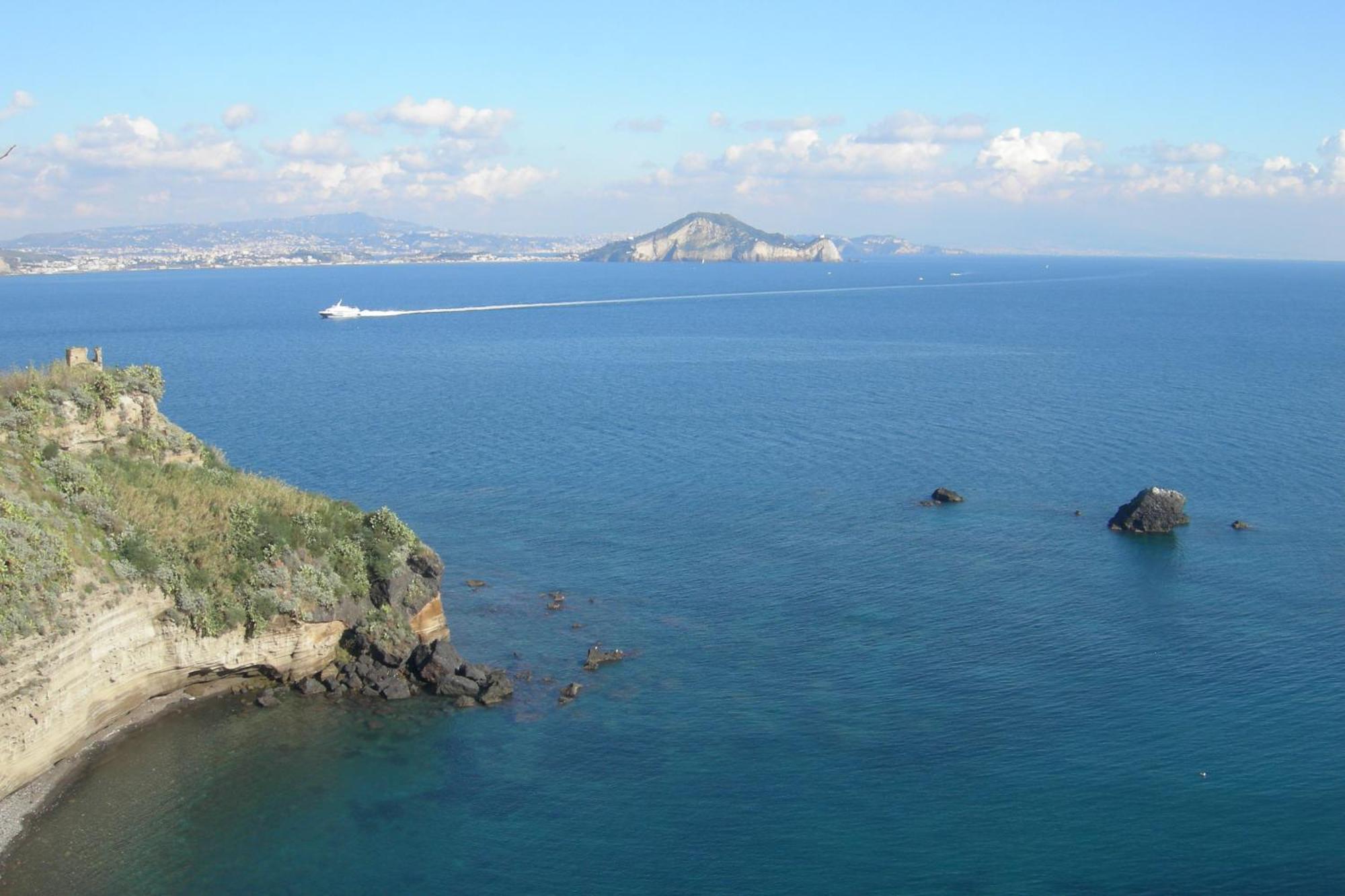 Albergo 'La Vigna' Procida Esterno foto