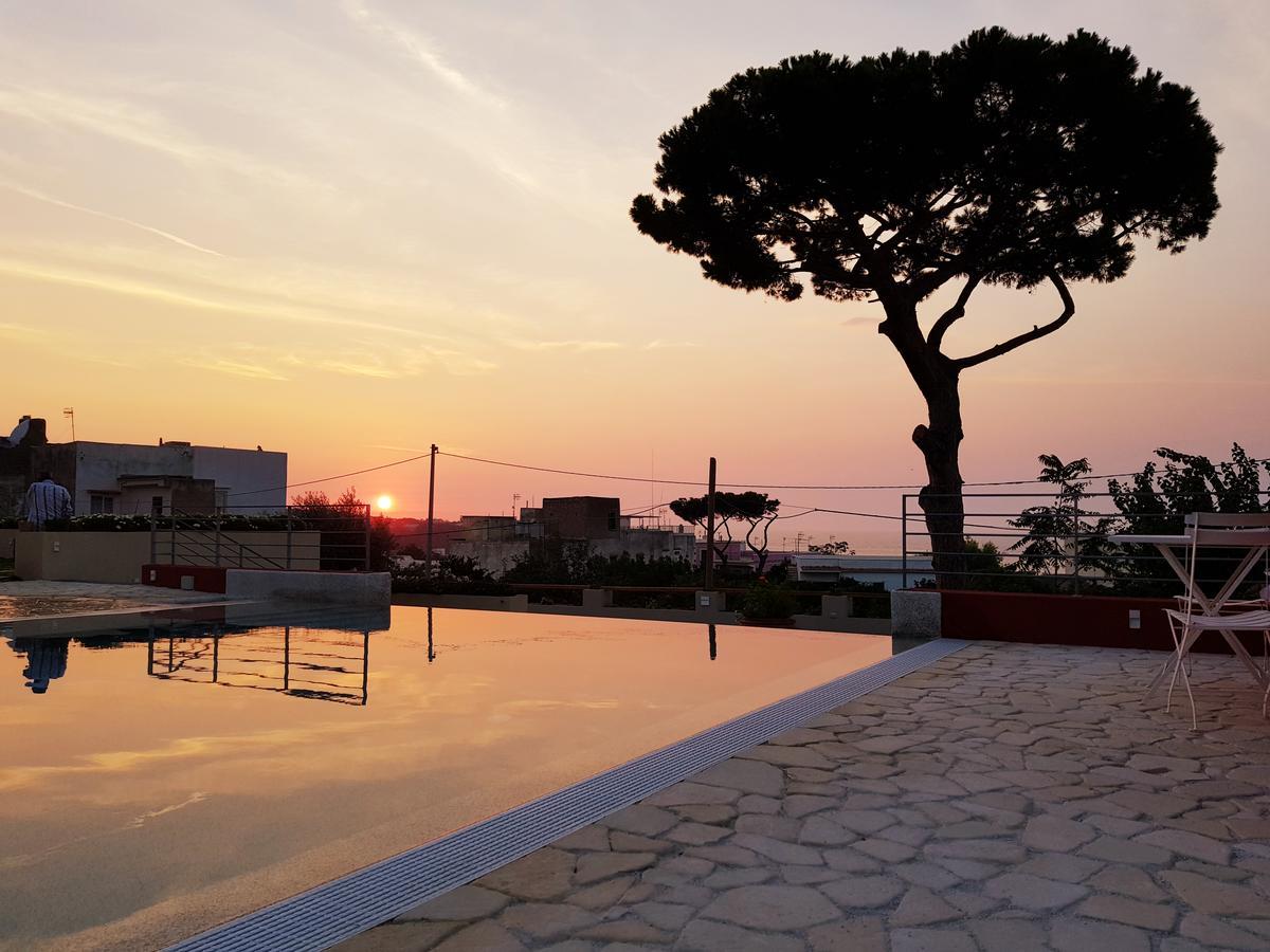 Albergo 'La Vigna' Procida Esterno foto
